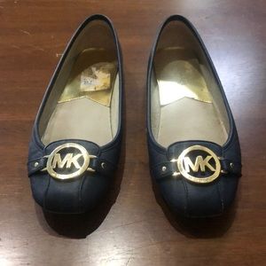 Michael Kors flat